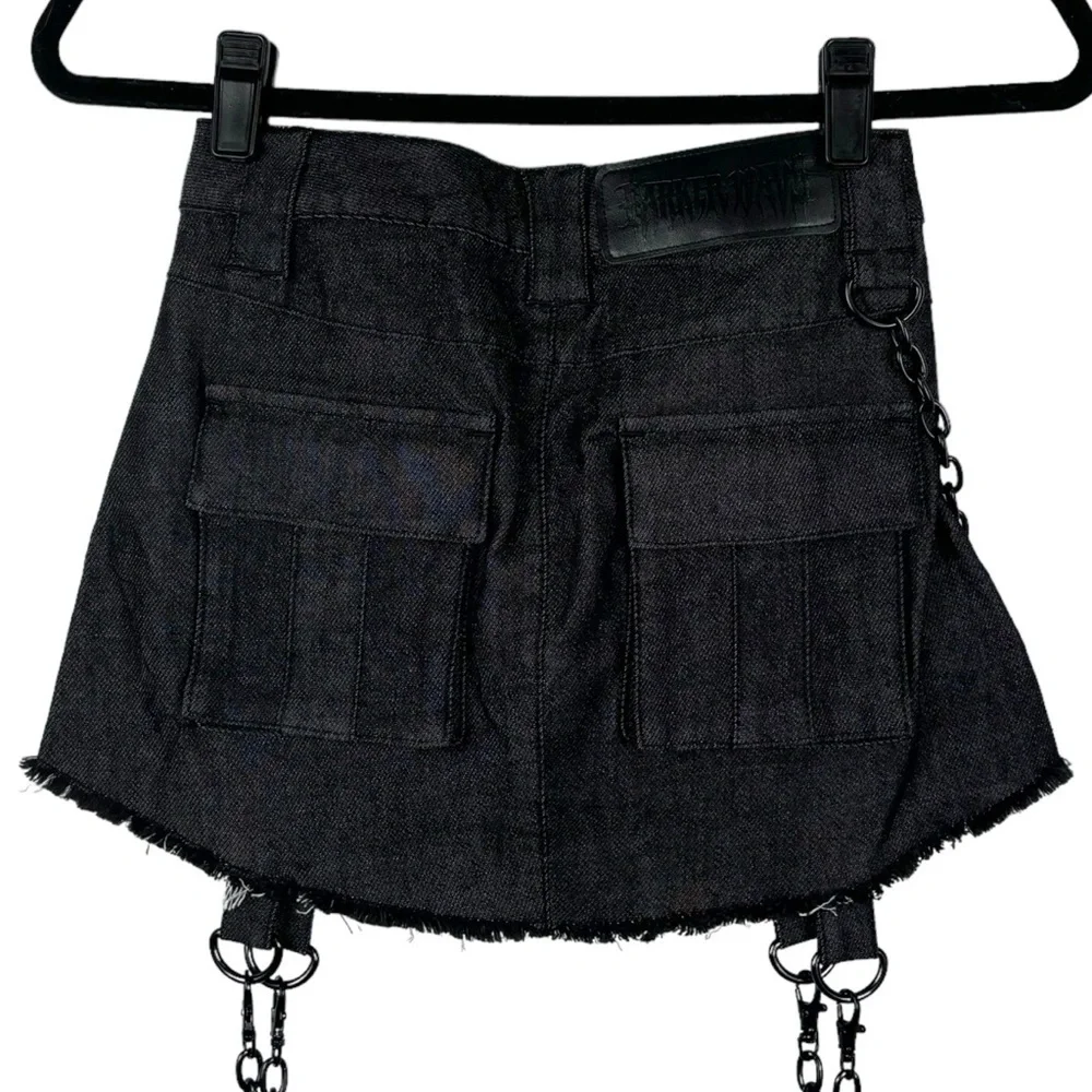 DOLLS KILL DARKER WAVS BLACK WASHED CARGO MINI SKIRT CHAIN GARTER LEG WARMERS - Picture 6 of 12